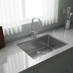 Évier simple sous plan en acier inoxydable brossé 23" x 18" x 9"