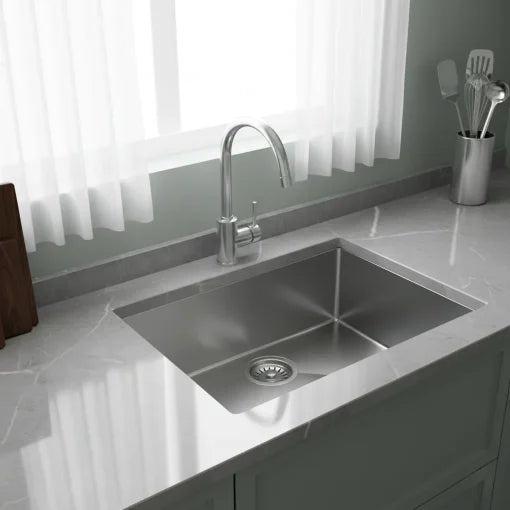 Évier simple sous plan en acier inoxydable brossé 23" x 18" x 9"