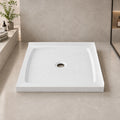 Base de douche carrée antidérapante drain central